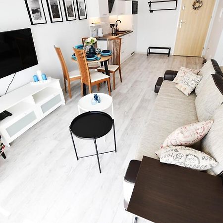 Apartament Kapitanski Lägenhet Kołobrzeg Exteriör bild